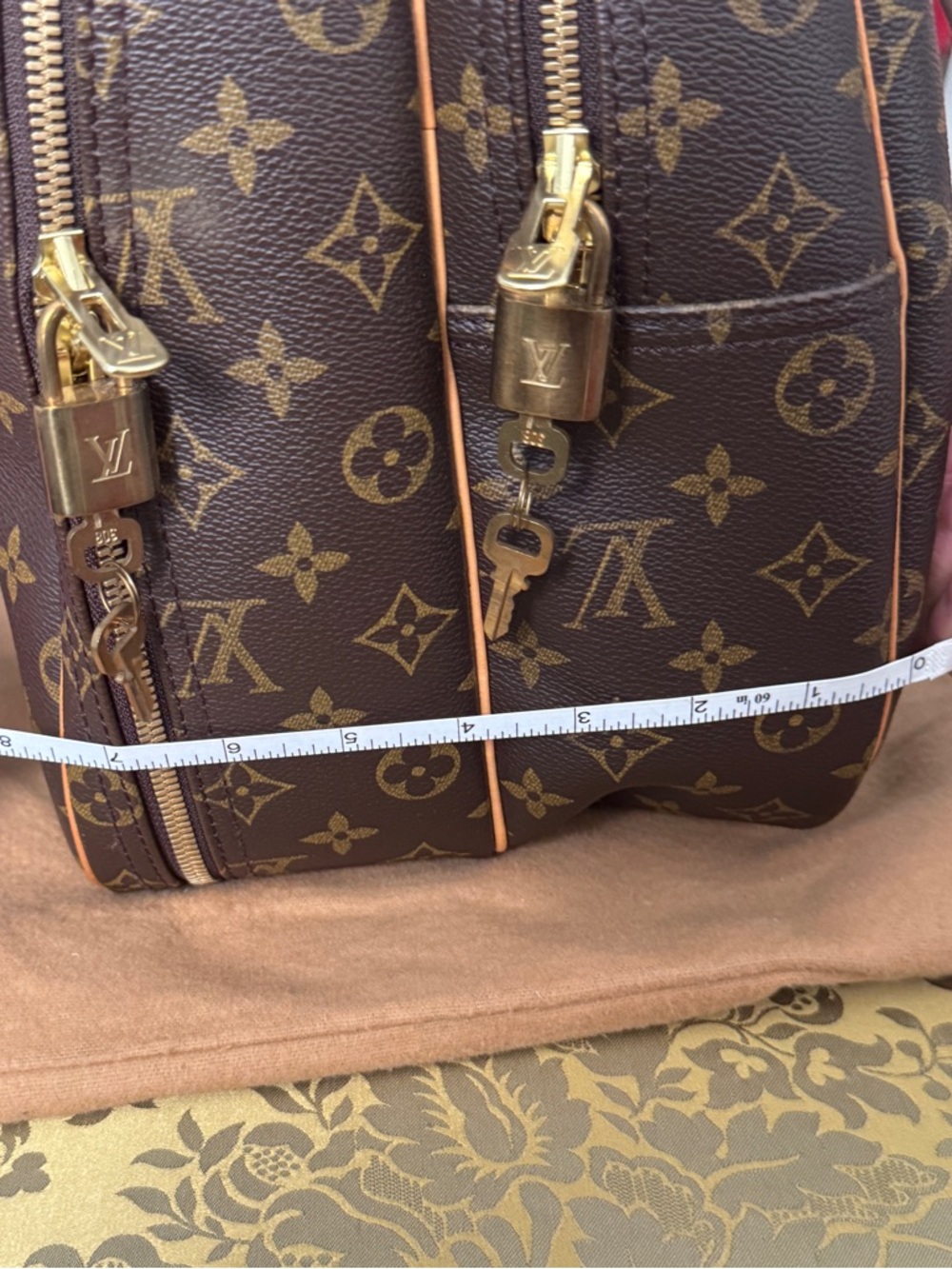 Louis Vuitton Monogram Alize Weekender - Picture 9 of 16